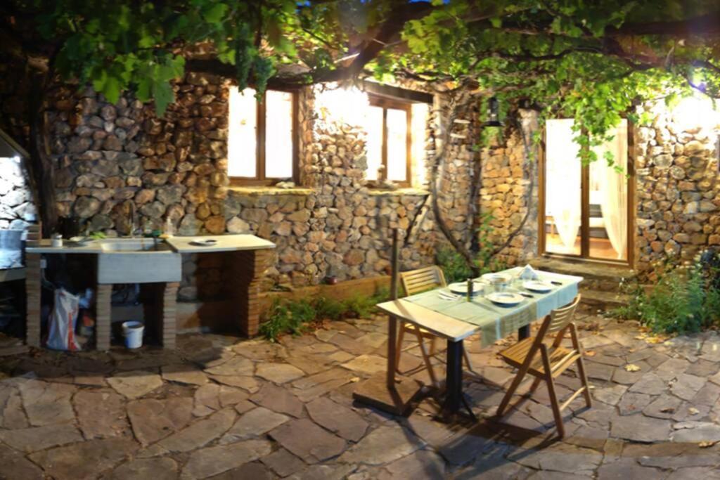 La Casa De Piedra, Una Ventana Al Paraiso Matet Luaran gambar